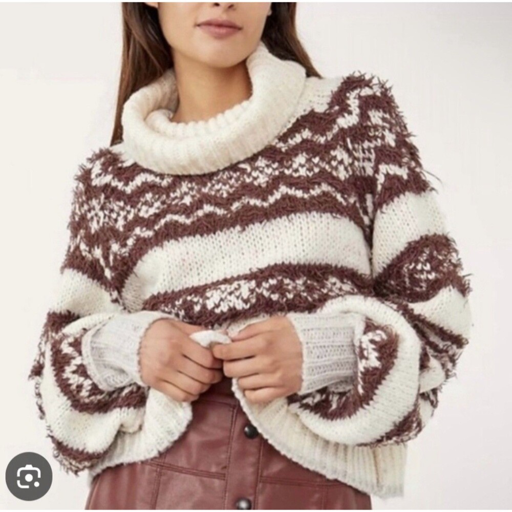 Free People Check Me Out Sweater Winter Fog Turtleneck Size Medium